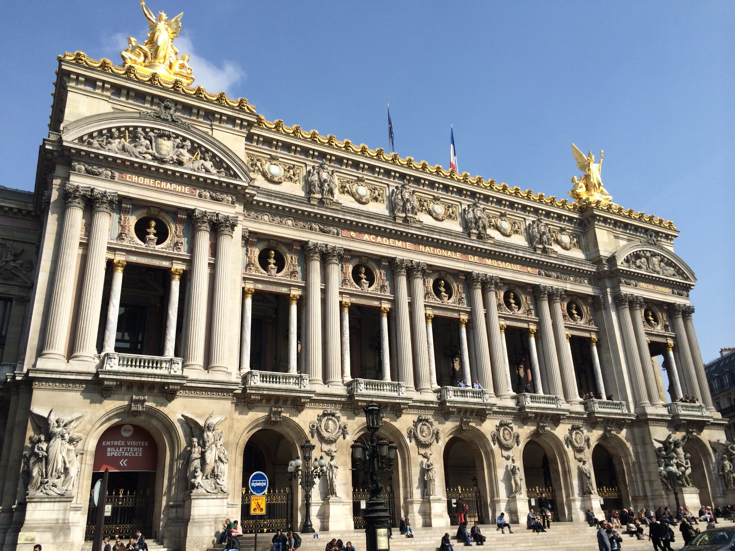 Firmatur Paris opera